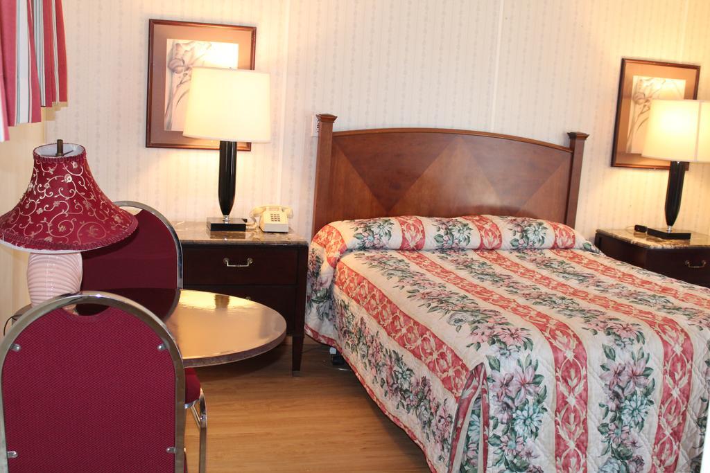 Royale Coach Motor Lodge Hampton Exteriér fotografie